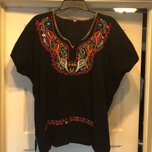 Colorful alcatraz flower embroidered artisan top